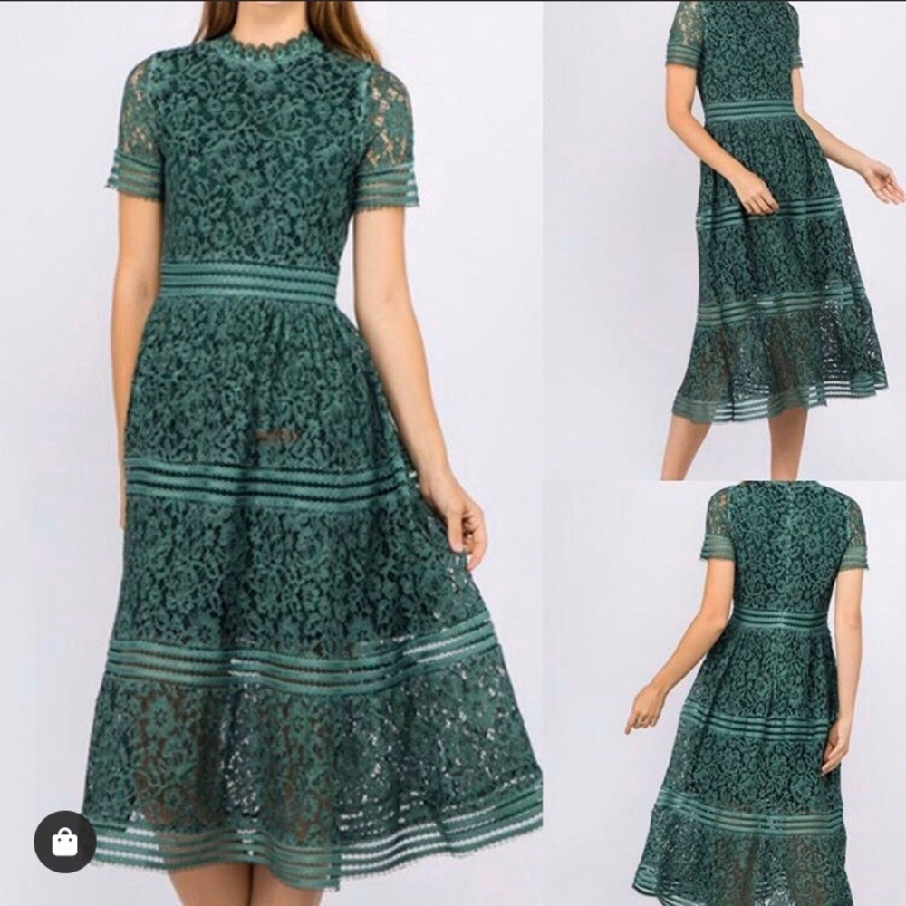 Green lace short-sleeve dress